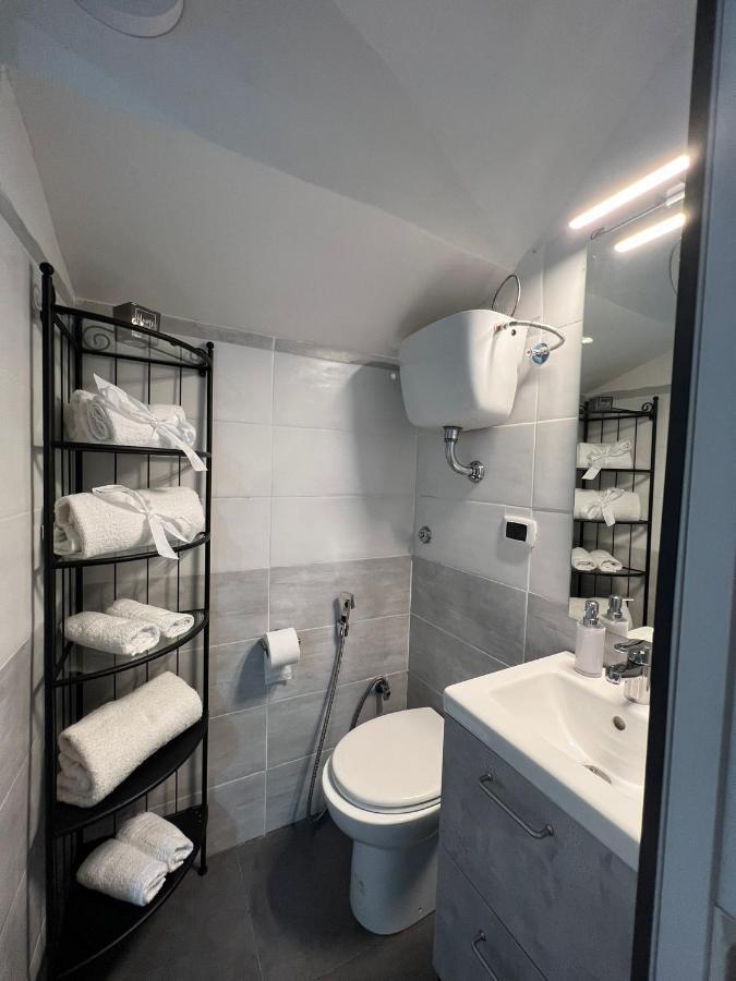 House Della Grotta Apartment Naples Exterior photo